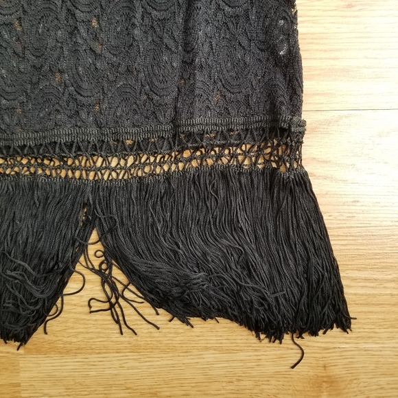 DULCIE Anthropologie black sleeveless lace tank top with black fringe M - Picture 6 of 8